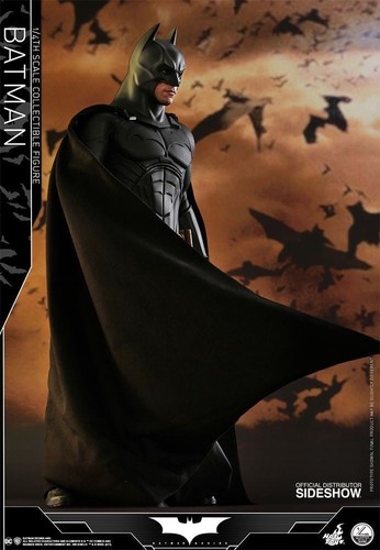 Hot toys batman begins - hot, 1/4